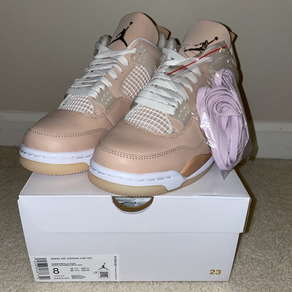 Air Jordan 4 Retro Women’s